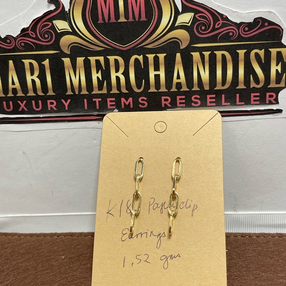 Gold Paperclip Earrings 18 k from Dubai.